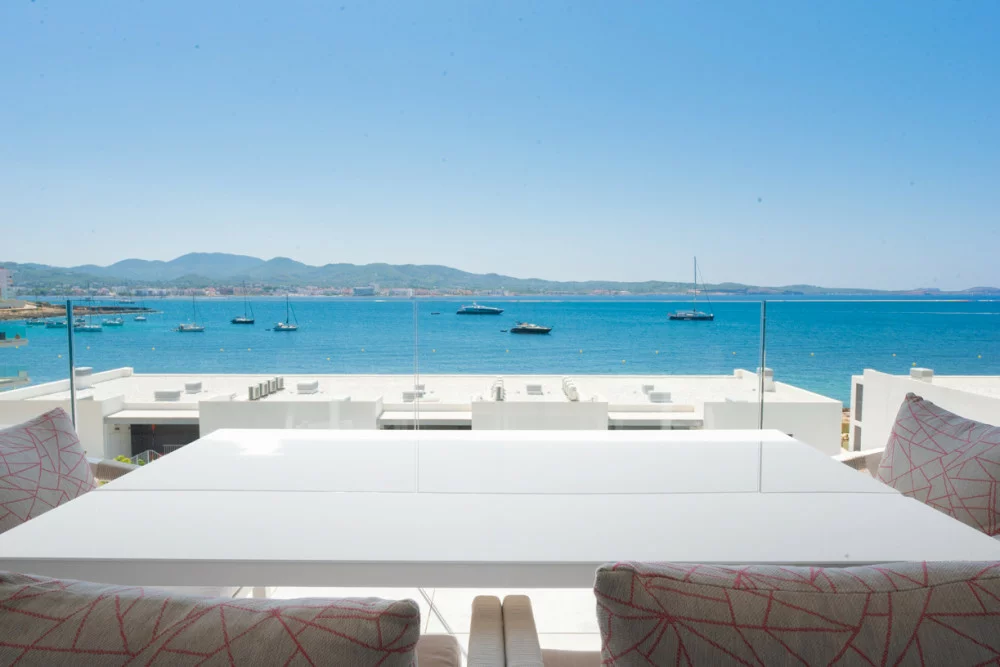 2-Bed First Line Penthouse in Cala Gració