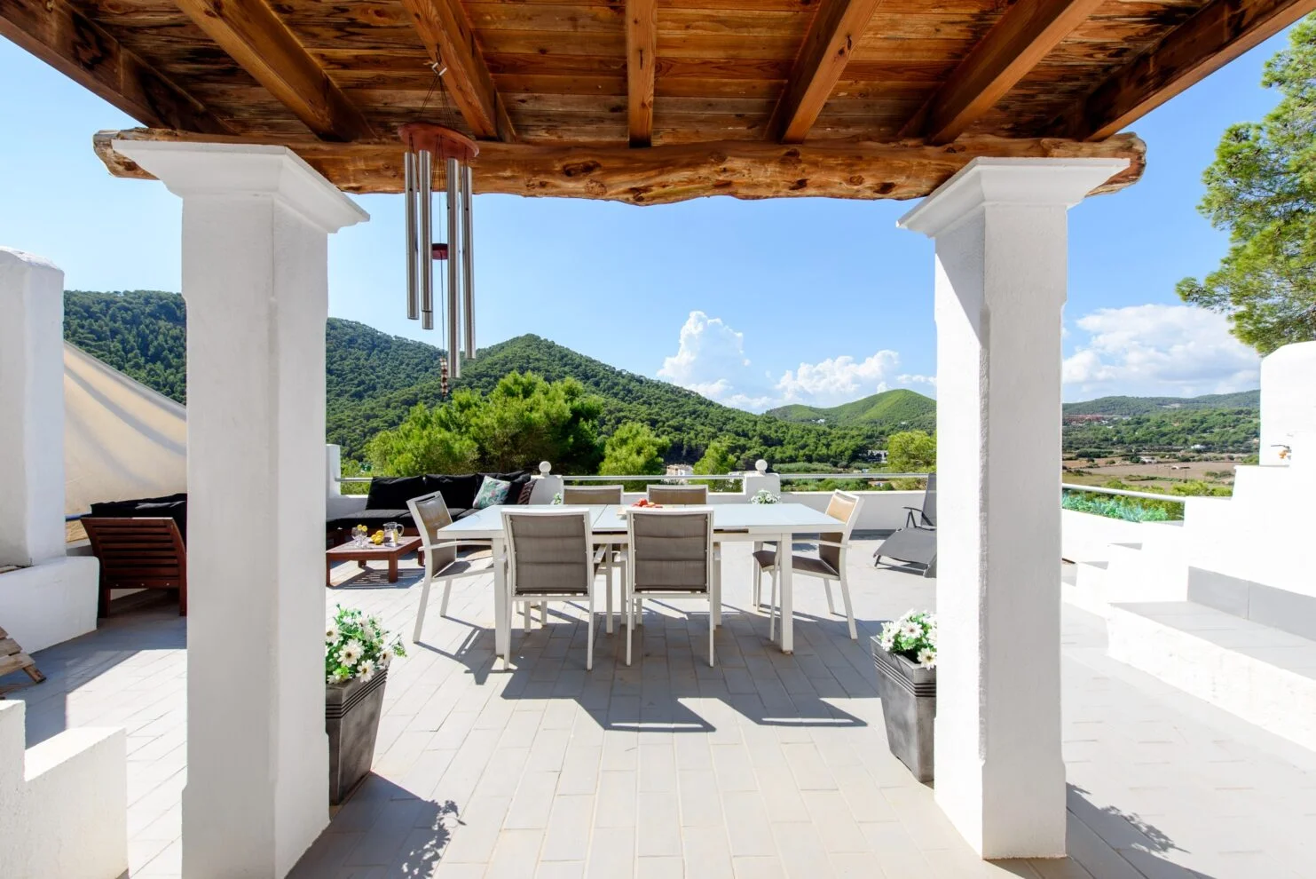 4-bed house with the views, Cala Llonga